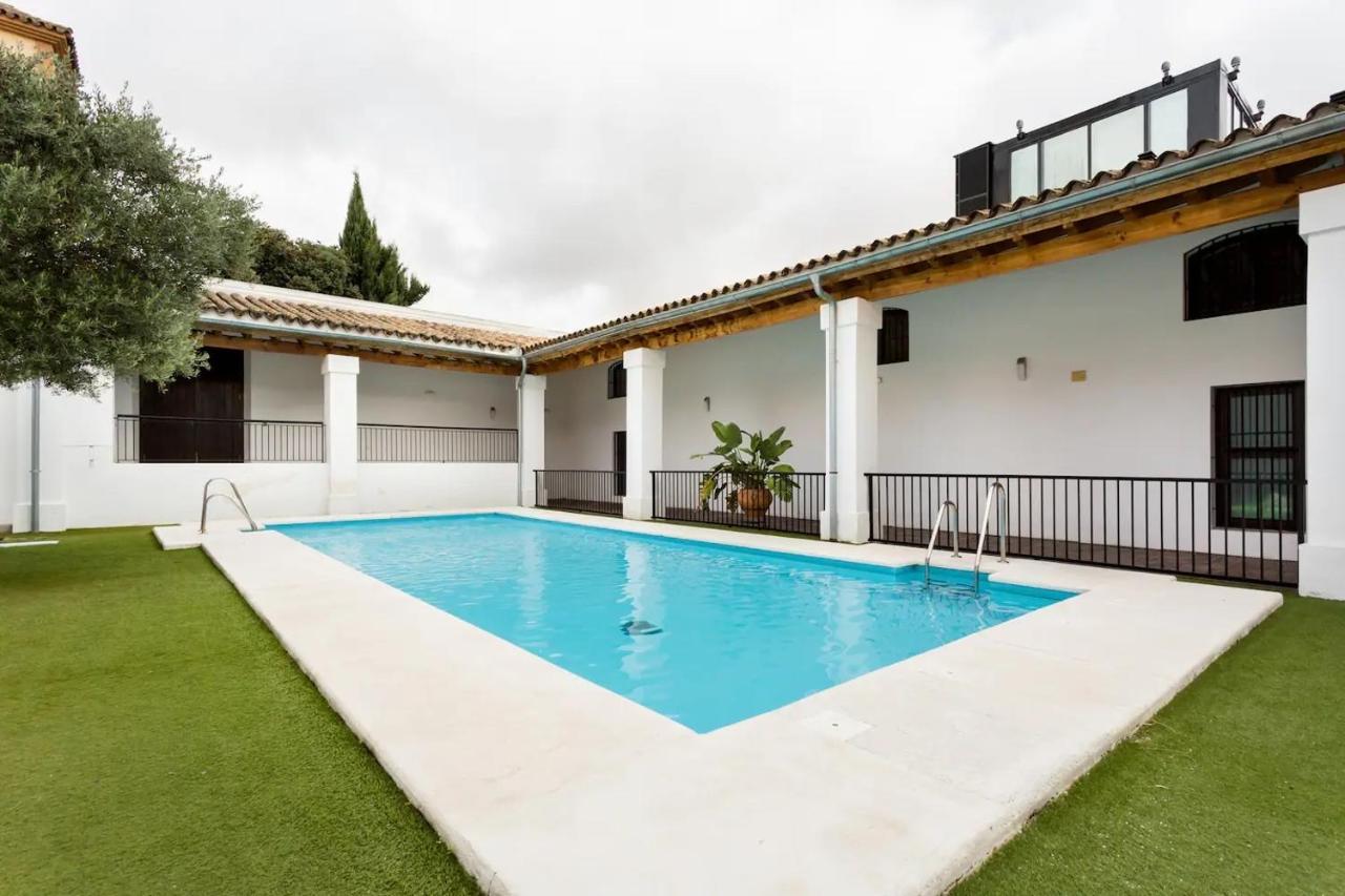 Artqhost Jerez Huge Loft & Free Parking Apartamento Jerez de la Frontera Exterior foto