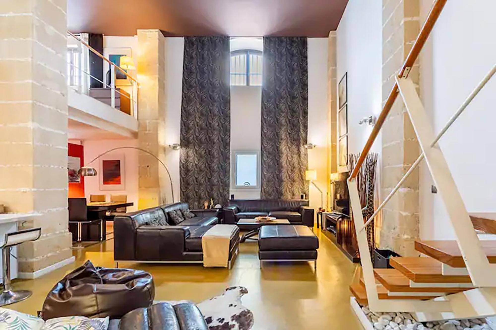 Artqhost Jerez Huge Loft & Free Parking Apartamento Jerez de la Frontera Exterior foto